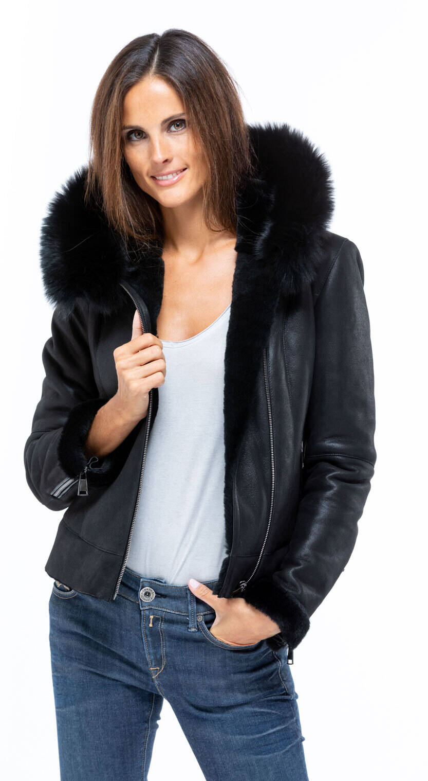 Blouson mouton femme noir Roma style bombardier peaux retournees chaude mannequin (6)