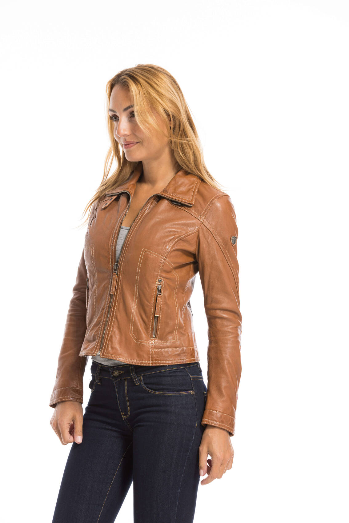 CG-23-FEMME-14577-COGNAC-22066