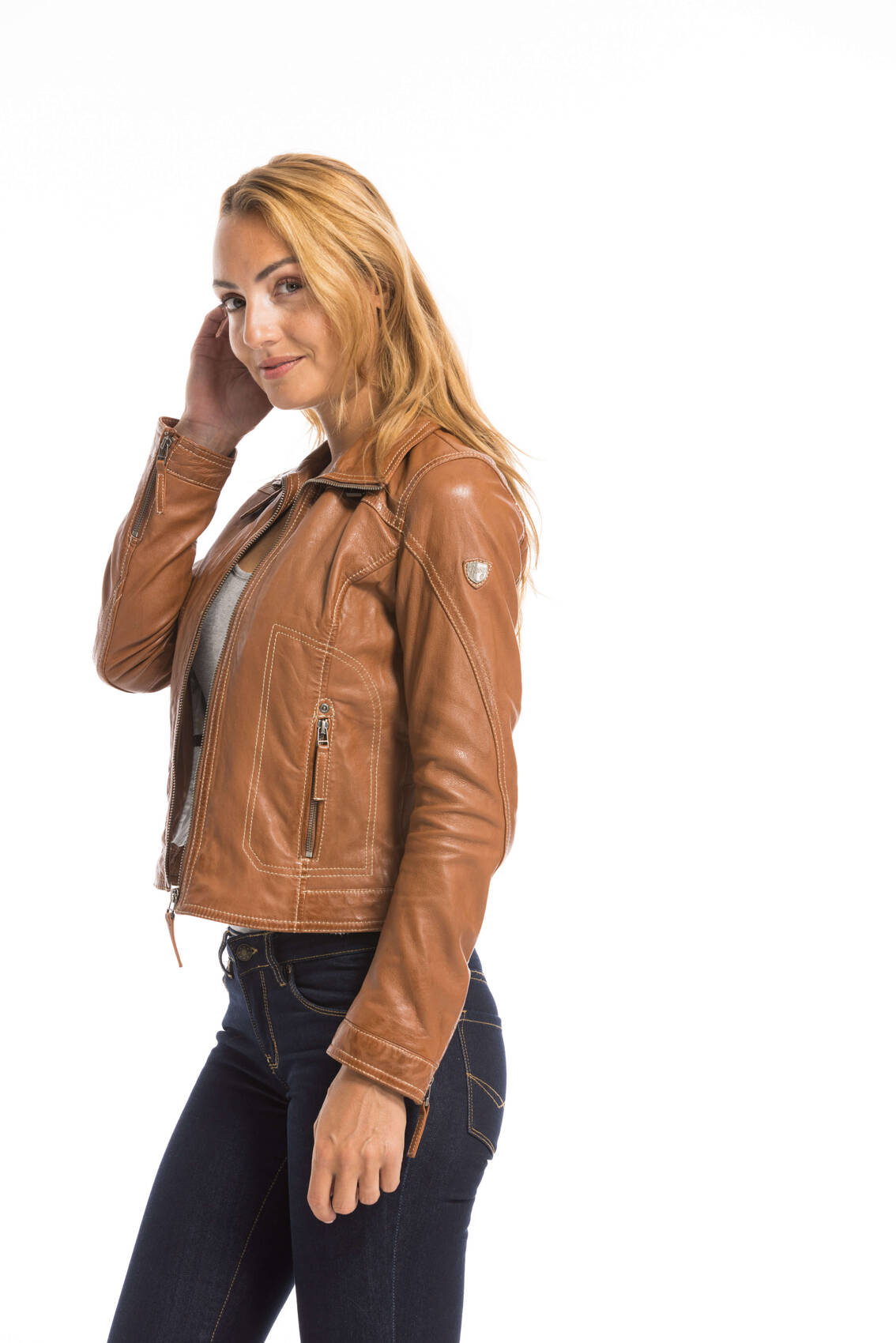 CG-23-FEMME-14577-COGNAC-22080