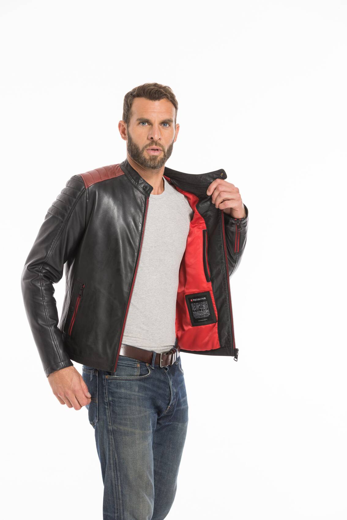 CG-23-HOMME-DILECTASTONER-BLACK-RED-24570