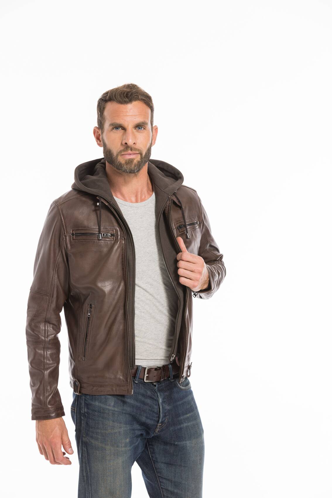 CG-23-HOMME-MARIO-MARRON-25598